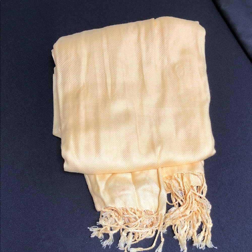Light Yellow Fringe Scarf